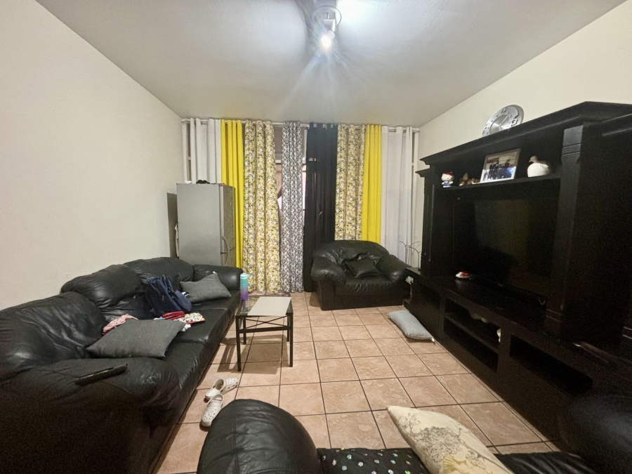 2 Bedroom Property for Sale in Townsend Estate Western Cape